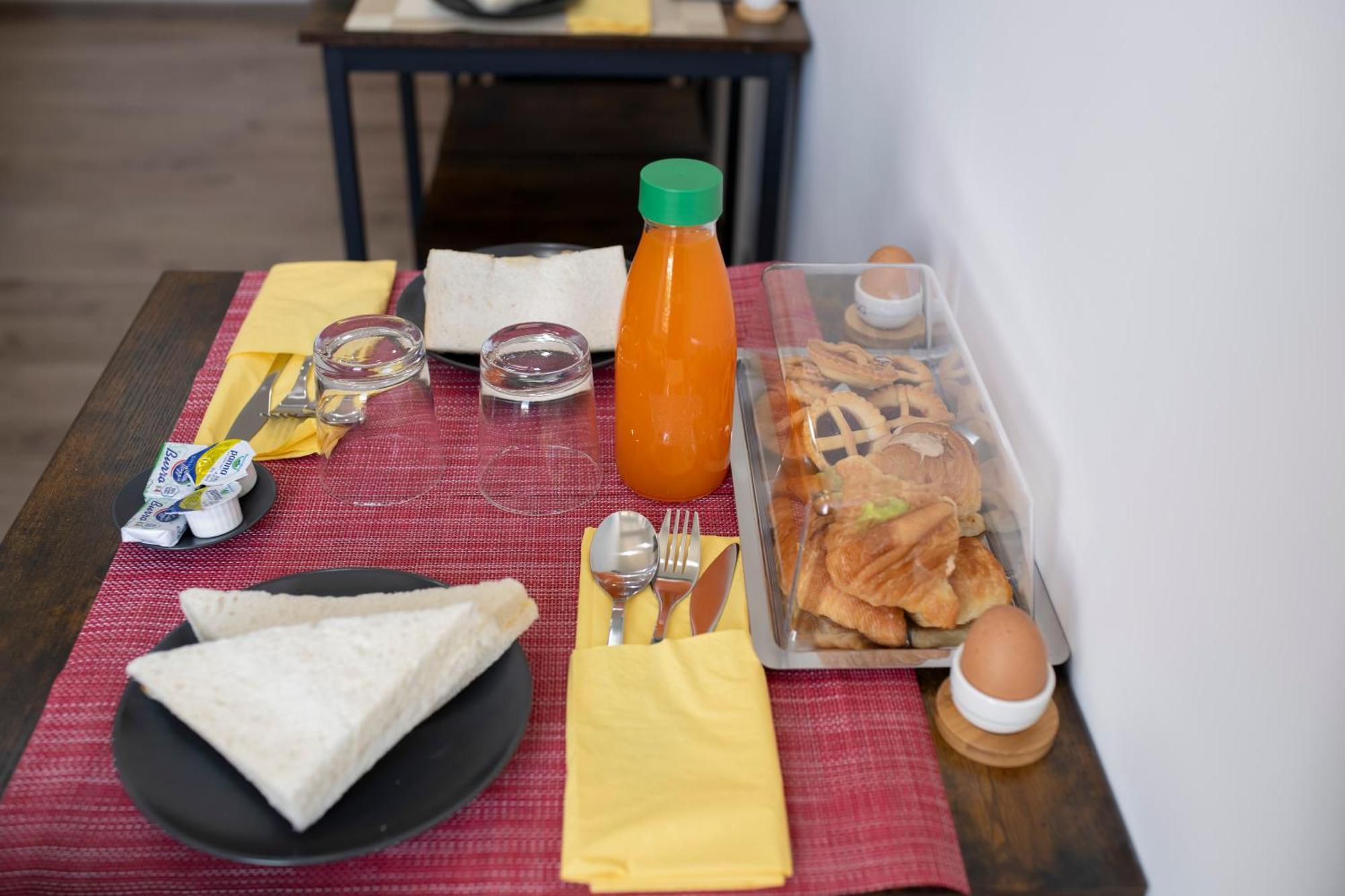 Trastevere New Luxury Rooms Рим Экстерьер фото