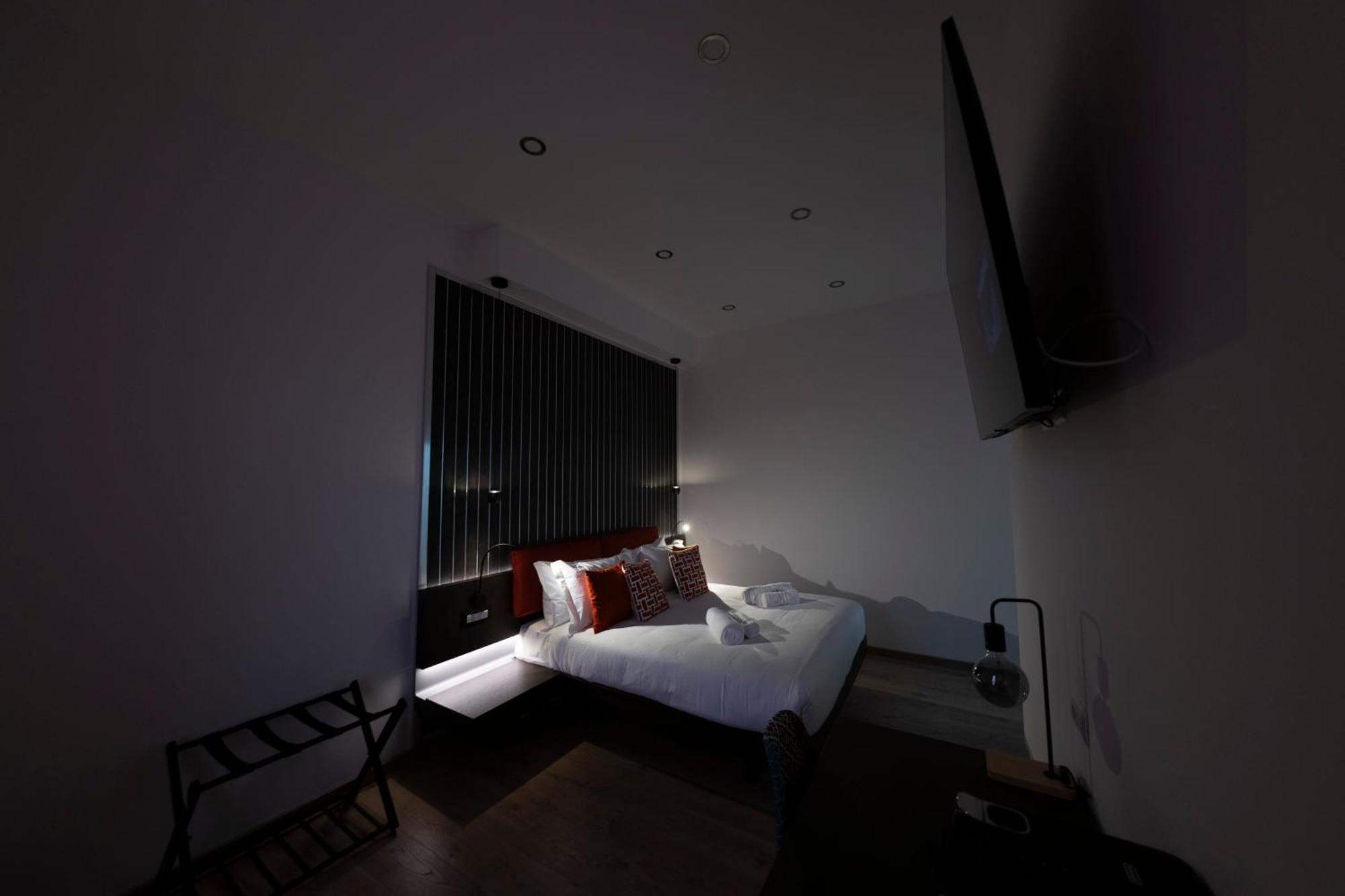 Trastevere New Luxury Rooms Рим Экстерьер фото
