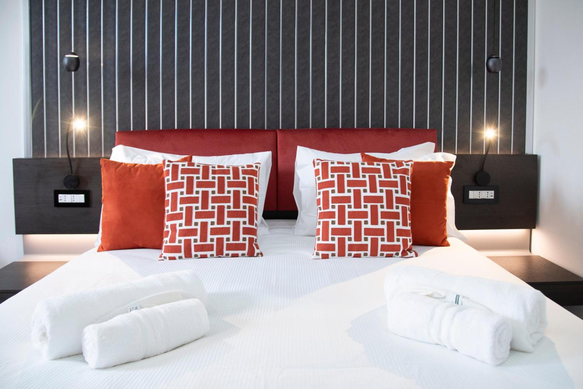 Trastevere New Luxury Rooms Рим Экстерьер фото